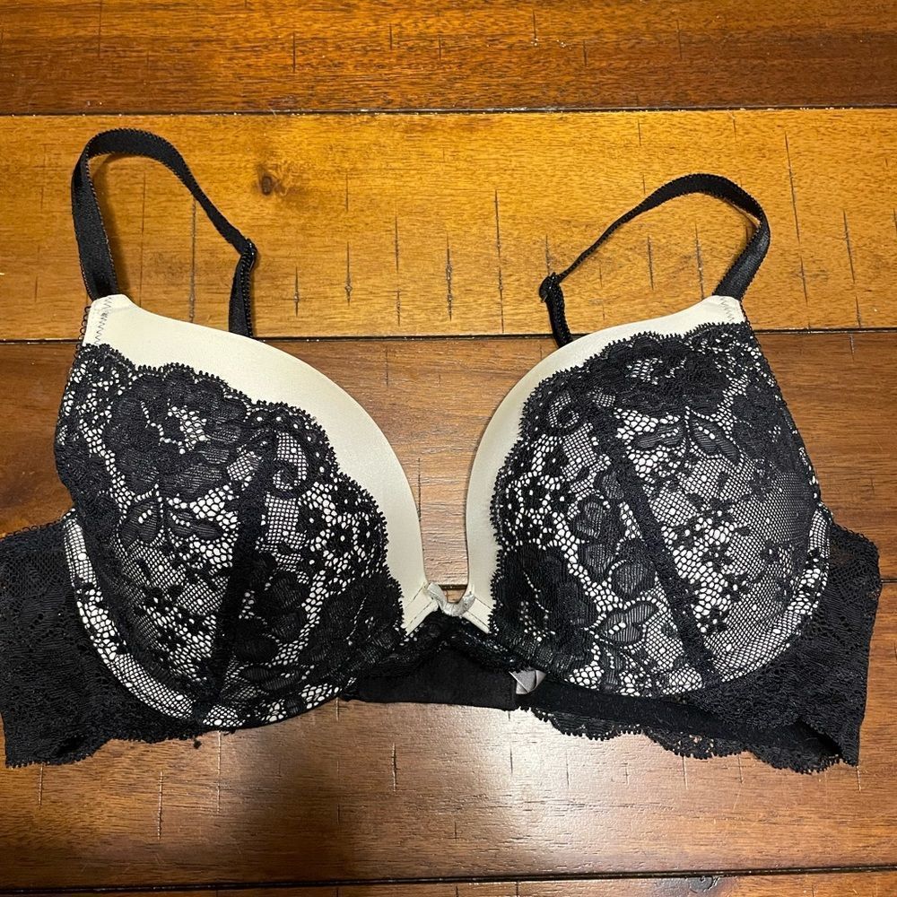 Victoria’s Secret Dream Angels Push Up Bra 34C